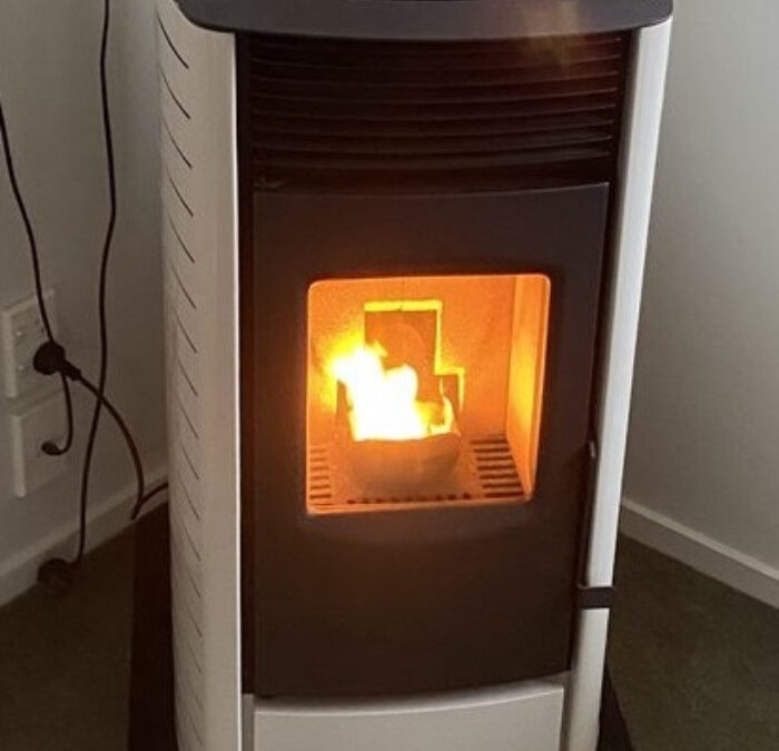 Ena Plus Freestanding Pellet Fire – White